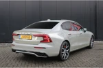 Volvo S60 T6 Recharge AWD R-Design | 20'' | Exterior Styling Pack | Panoramadak | Head-up | Camera | Pilot Assist | BLIS