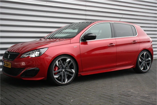 Peugeot 308 1.6 TURBO 272 PK 5-DRS GTI BY PEUGEOT SPORT / NAVI / LEDER / CLIMA / PDC / 19" BI-COLOR / UNIEK / CAMERA / DENON / KEYLESS / FUL