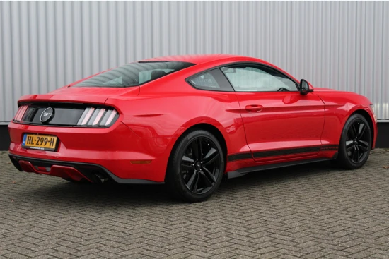 Ford Mustang 2.3 EcoBoost Fastback| Nieuwstaat | 1e eig. | NL-Auto | Dealeronderhouden | Uniek |