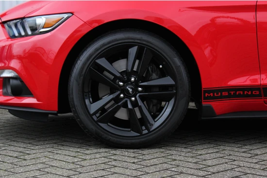 Ford Mustang 2.3 EcoBoost Fastback| Nieuwstaat | 1e eig. | NL-Auto | Dealeronderhouden | Uniek |