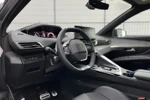 Peugeot 5008 *1.2 130PK Automaat GT | Panoramisch Kanteldak | Adaptieve Cruise | Parkeersensoren Voor + Achter | Camera | Navigatie | 18" Lic