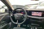 Opel Astra *1.6 Hybrid Level 4 | 360˚ Camera | Parkeersensoren Voor + Achter | Adaptieve Cruise | Heads-up Display | Stoel/Stuurverwarming
