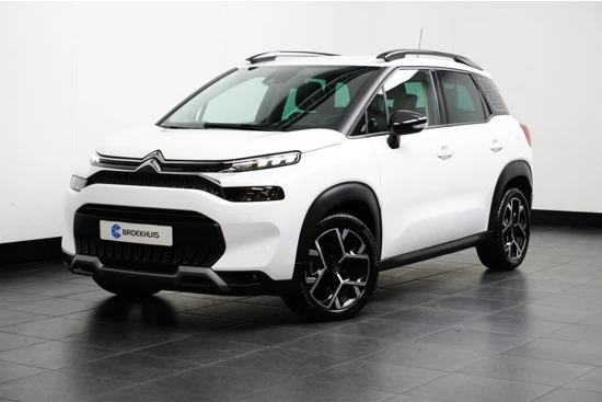 Citroën C3 Aircross 1.2 PureTech Shine 130pk Automaat | Navigatie | Leder | Stoelverwarming | Climate Control | Parkeersensoren | Apple Carplay | An