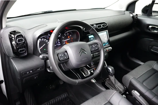 Citroën C3 Aircross 1.2 PureTech Shine 130pk Automaat | Navigatie | Leder | Stoelverwarming | Climate Control | Parkeersensoren | Apple Carplay | An