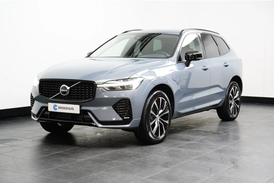 Volvo XC60 Recharge T6 AWD Plus Dark | Panoramadak | Getint glas | Parkeerverwarming | 20" wielen | Alarm | Trekhaak |