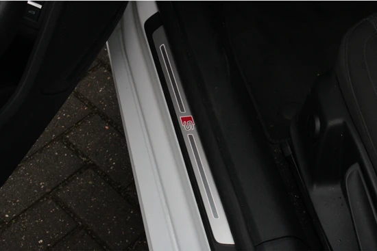 Audi A5 Sportback 35 TFSI S edition | Achteruitrijcamera | Keyless | Stoelverwarming | 19'' Velgen