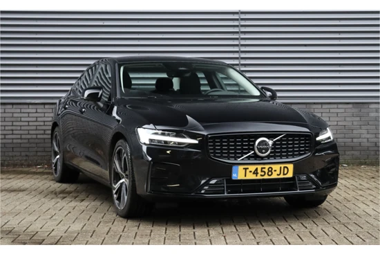 Volvo S60 B4 PLUS DARK | PANORAMADAK | MEMORY | LEDER | HARMAN KARDON | GETINT GLAS