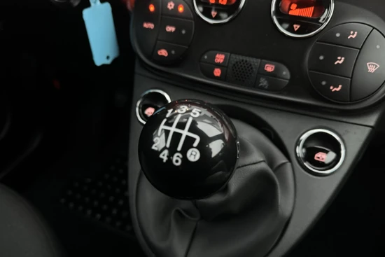 Fiat 500 1.0 Hybrid Club | Airco | Cruise Control | Navigatie | Carplay