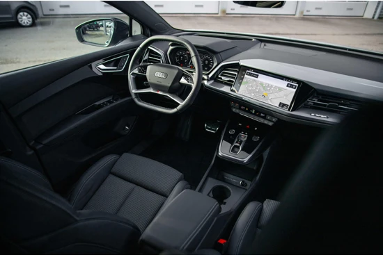 Audi Q4 Sportback e-tron Q4 Sportback 45 e-tron 286 1AT S edition