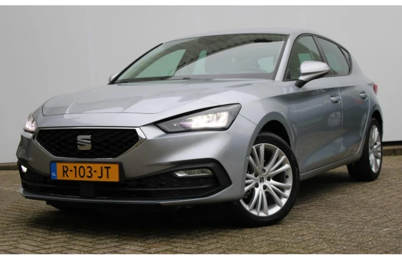 SEAT Leon 1.0 eTSI 110PK DSG Aut. Style Business Intense | Extra Fabrieksgarantie | Virtual Cockpit | Achteruitrijcamera | 17'' LMV | Park