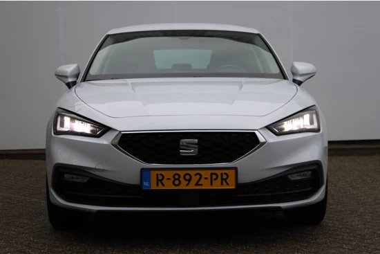 SEAT Leon 1.0 eTSI 110PK DSG Aut. Style Business Intense | Extra Fabrieksgarantie | Virtual Cockpit | Achteruitrijcamera | 17'' LMV | Park