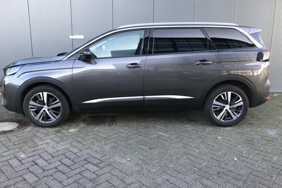 Peugeot 5008 1.2 130pk 7-Zits Allure Automaat | Led | Leder | Camera | Climate | Keyless | NL. Auto | Navigatie | 18" Lichtmetaal | Cruisecon