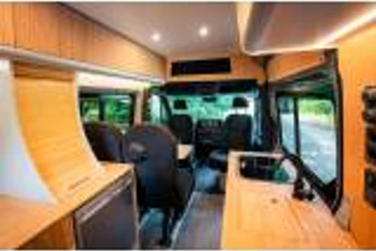 Volkswagen Crafter Crafter Leaf 4 | 4 Zitplaatsen | Leder | Led | Dwars bed | Adaptive Cruise