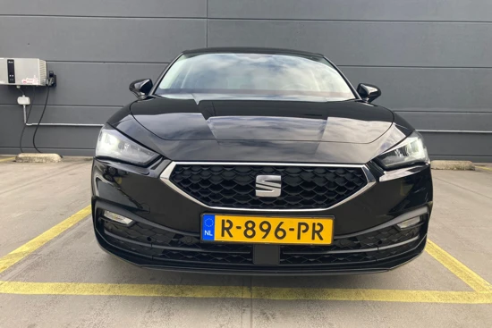 SEAT Leon Style Business Intense 1.0 eTSI 110pk DSG