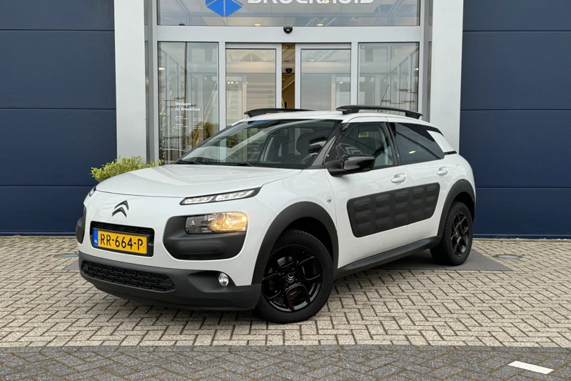 Citroën C4 Cactus 1.2 PureTech Shine AUTOMAAT | Camera | Parkeersensoren | Cruise Control | Trekhaak