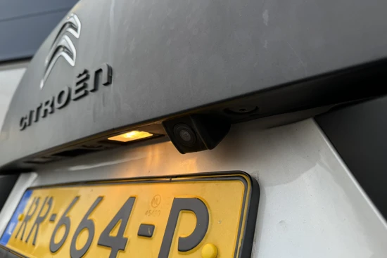 Citroën C4 Cactus 1.2 PureTech Shine AUTOMAAT | Camera | Parkeersensoren | Cruise Control | Trekhaak