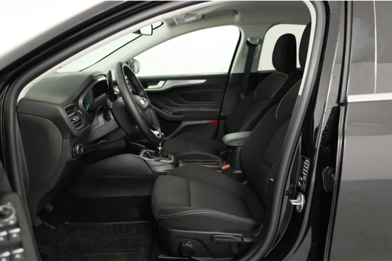 Ford Focus 1.0 EcoBoost Hybrid Titanium | Winterpack | Sync 4 | Navi | Clima | Camera | LED | Cruise | DAB+ | Keyless | Parkeersensoren V+A