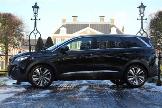 Peugeot 5008 1.2 PURETECH GT-LINE 7P. | NL-AUTO! | LEDER | 1E EIGENAAR! | ADAPTIVE CRUISE | LED | 19'' VELGEN | BTW-AUTO | PRACHTGE STAAT! |