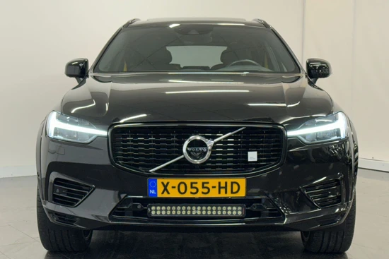 Volvo XC60 T8 AWD Polestar Engineered | Headup display | 360o camera | Lightning pack | Panoramadak | Trekhaak | 22" wielen |