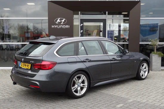 BMW 3 Serie Touring 318i M Sport 136PK | AUTOMAAT | LEDER | M-SPORTPAKKET | STOELVERWARMING | NAVIGATIE