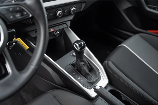 Audi A1 Sportback 25TFSI 95PK S-Tronic Pro Line | Metallic Lak | Airco | Cruise Control | Apple Carplay / Android Auto | 15" Velgen | Vi