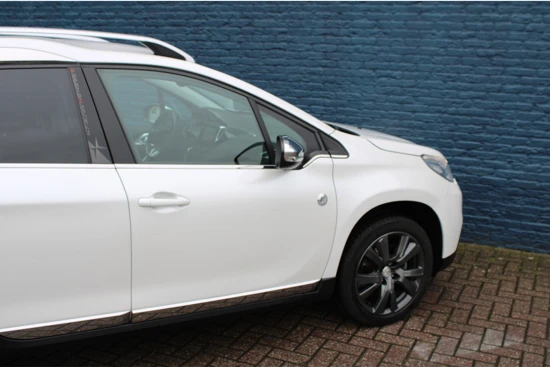 Peugeot 2008 1.2 PureTech 110pk Crossway