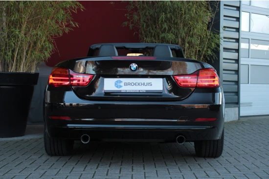 BMW 4 Serie Cabrio 435i 306pk Automaat High Executive | Camera | Stoelverwarming | Stoelen elektrisch | Head-up display | DAB