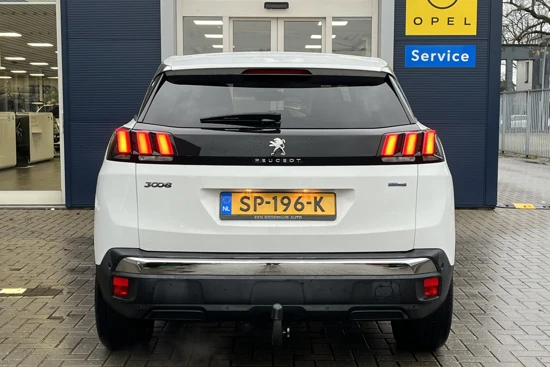 Peugeot 3008 1.2 130Pk Automaat Première | 18" Lichtmetaal | Trekhaak | Stoelverwarming |