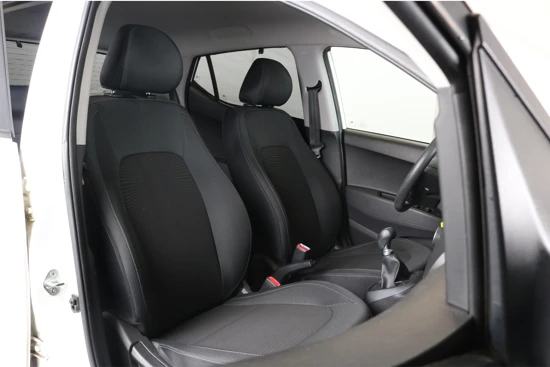 Hyundai i10 1.0i 66PK Comfort Smart Navigator