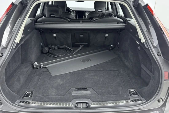 Volvo V90 T6 INSCRIPTION | MEMORY | LEDER | ACC | EL.BED.ACHTERKLEP | 18" | PDC CAMERA | LEDEREN DASHBOARD