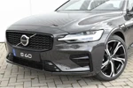 Volvo S60 B4 Plus Dark *R-Design* #Panoramadak #DEMOVOORDEEL!