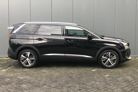 Peugeot 5008 Peugeot 5008 130pk 7-pers Allure Automaat | Leder | Camera | Cruise control | Dodehoeksensor | Navigatie | Parkeersensoren Voor+