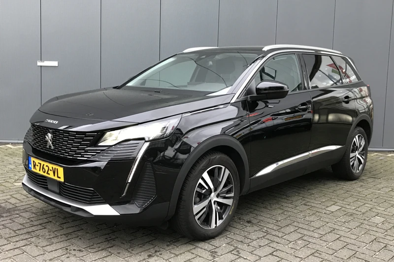 Peugeot 5008 1.2 130pk 7-Zits Allure Automaat | Led | Leder | Camera | Climate | Keyless | NL. Auto | Navigatie | 18" Lichtmetaal | Cruisecon