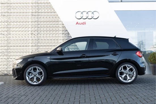 Audi A1 Sportback 35TFSI 150PK S-tronic S-Line | S-Line Exterieur | Navigatie | Achteruitrijcamera | LED | Parkeersensoren Voor + Achter