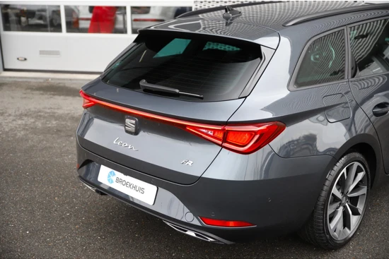 SEAT Leon Sportstourer 1.0 eTSI 110 7DSG FR Business Intense