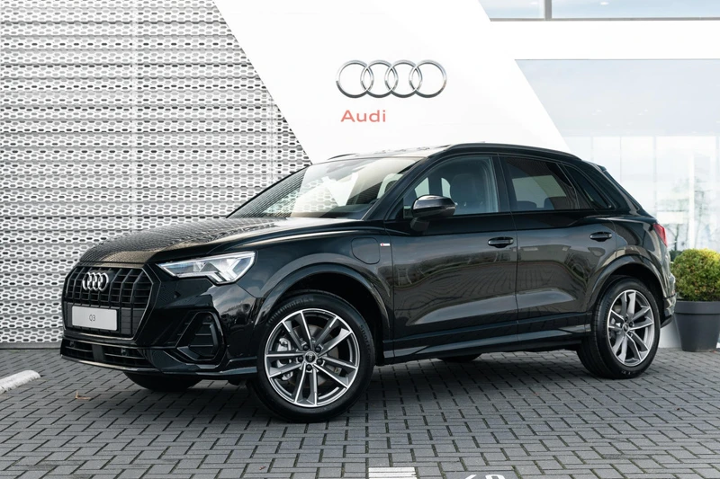 Audi Q3 45 TFSI e 245 S tronic S edition