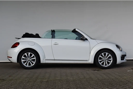 Volkswagen Beetle Cabriolet 1.4 TSI Sport BlueMotion