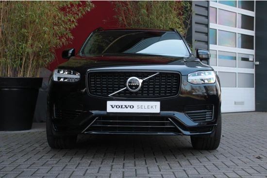 Volvo XC90 T8 Recharge AWD R-Design | Luchtvering | Harman/Kardon | Schuifdak | Adaptive Cruise | Trekhaak | 360 Camera