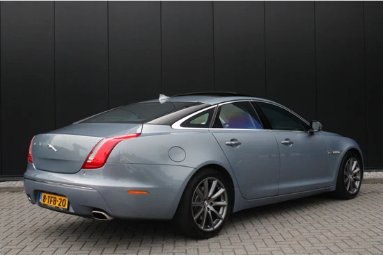 Jaguar XJ 3.0 V6 SC Premium Luxury | Origineel Nederlandse auto! | SCHUIFDAK | MERIDIAN SOUND | LEDER