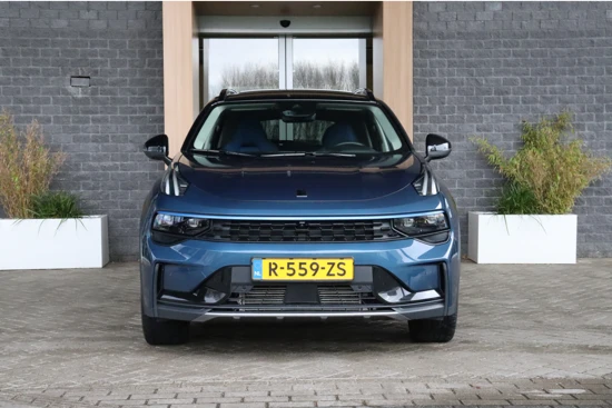 Lynk & Co 01 Plug-In Hybrid | 360°Camera | Infinity Audio | Schuifdak | Adaptieve Cruise Control | Stoelverwarming | Pilot Assist | Dode hoek