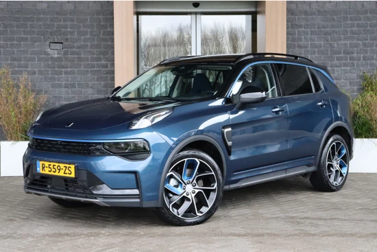 Lynk & Co 01 Plug-In Hybrid | 360°Camera | Infinity Audio | Schuifdak | Adaptieve Cruise Control | Stoelverwarming | Pilot Assist | Dode hoek