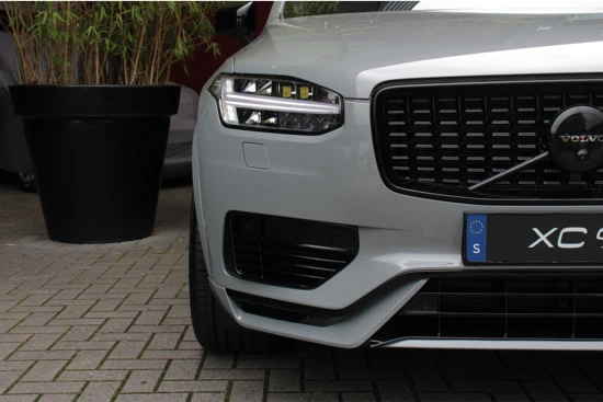 Volvo XC90 T8 Recharge 455pk AWD Ultimate Dark HEICO SPORTIV | Black Pack | Tailored Wool | Bowers&Wilkins | Luchtvering | Pilot Assist | 2