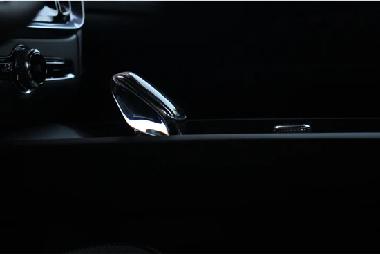 Volvo S90 2.0 T8 AWD Inscription | Luchtvering | Trekhaak | 360º Camera | Massagestoelen | Stoelventilatie/-verwarming | Head-Up Display |