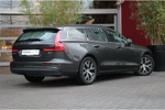 Volvo V60 2.0 B4 Core | Cruise Control adaptief met stuurhulp | Stuur- en stoelverwarming | BLIS | Carplay