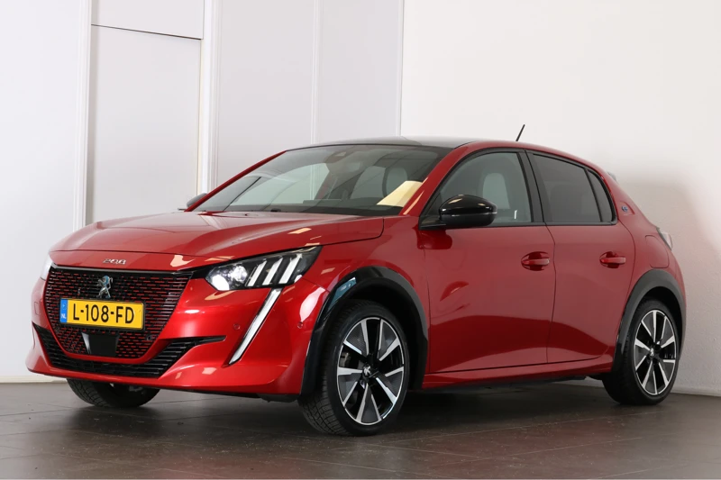 Peugeot e-208 EV 50kWh 136PK GT Pack