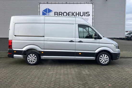 Volkswagen Crafter | Automaat | Highline | Led | Adaptive Cruise | L3H3 | Navi | Camera