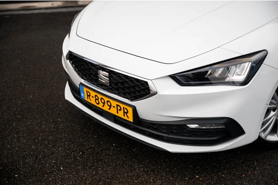 SEAT Leon Style Business Intense 1.0 eTSI 110pk DSG | Navigatie | Carplay | Camera