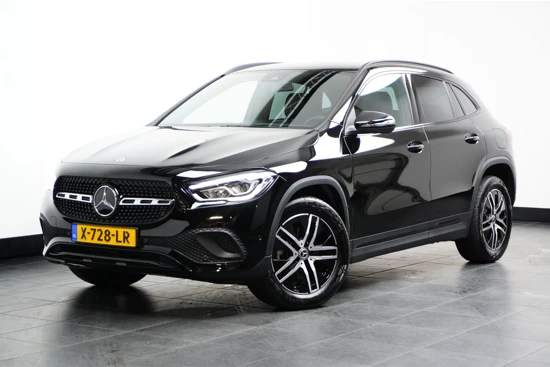 Mercedes-Benz GLA 200 Business Line | Navigatie | Camera | 18" wielen |