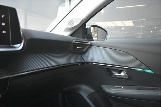 Peugeot 208 1.2 PureTech Allure Pack | ACTIE-AUTO! | Stoelverwarming | Keyless-Entry | Achteruitrijcamera | Navigatie by App | Climate Contr