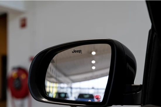 Jeep Compass 1.5T e-Hybrid Limited | Panorama dak | Leder | Winter pack | Camera | Navi | El. Achterklep |